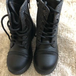 Toddler combat boots (black & glitter)